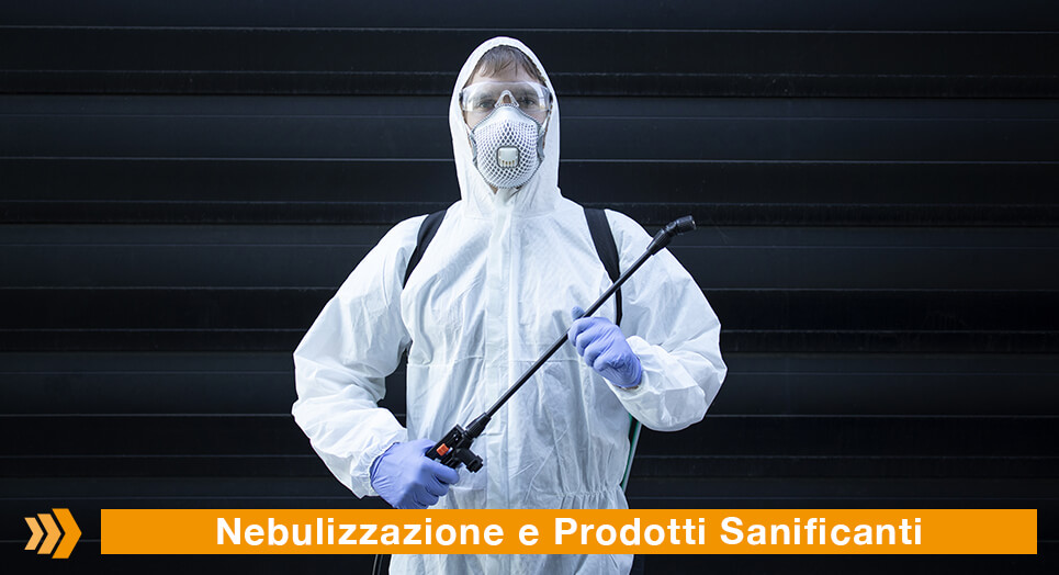 Sanificazioni Milano - Addetto alla Sanificazione con tuta e ugello